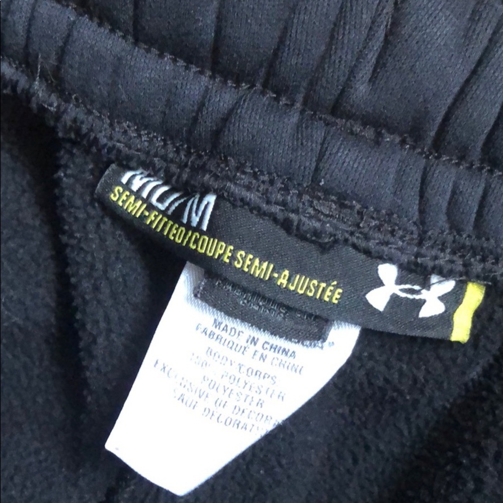 Under Armour set - Picture 6 of 6